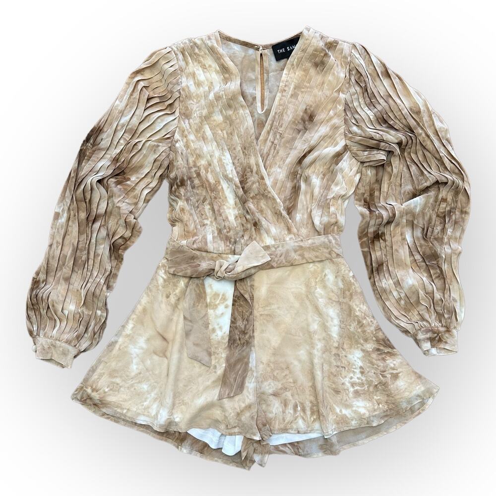 The Sang Pleated Brown Cream‎ Short Romper Size L